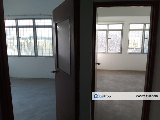 Shop for rent in Petaling, Subang Jaya