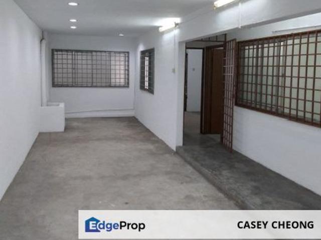 Shop for rent in Petaling, Subang Jaya