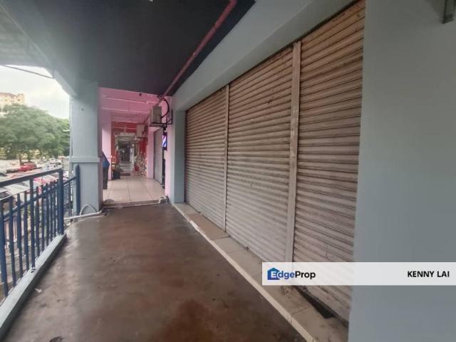 Shop for sale in Petaling, Subang Jaya