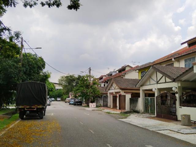 House for rent in Petaling, Alam Impian