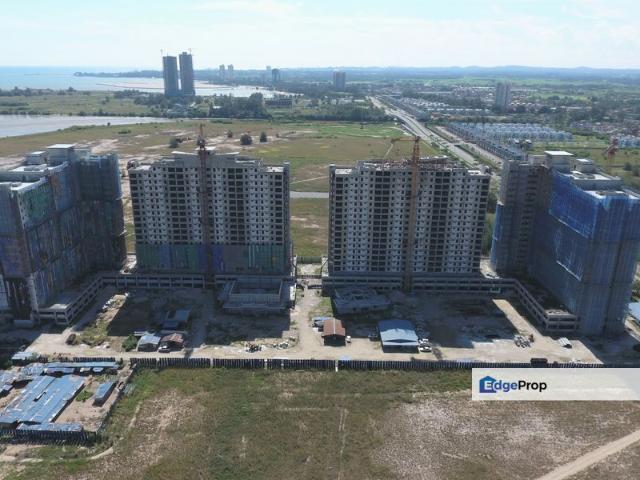 Condominium for sale in Malaka