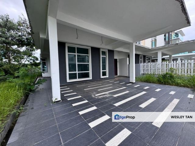 House for sale in Malaka
