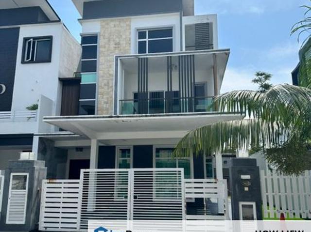 House for rent in Malaka
