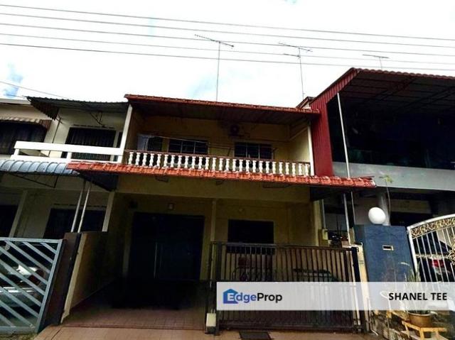 House for sale in Kampung Melayu Kluang 2, Kluang