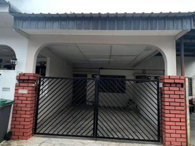 House for sale in Kluang, Johor