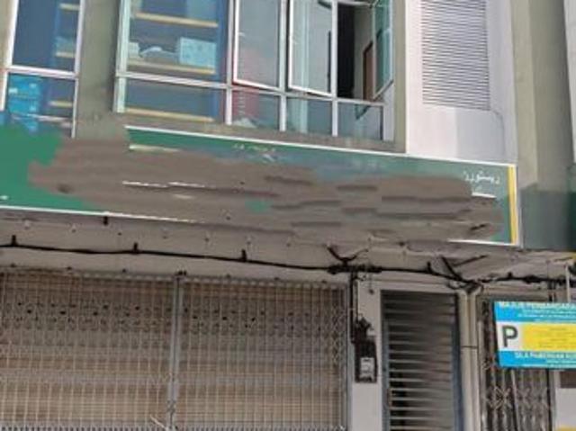 Shop for rent in Kluang, Johor