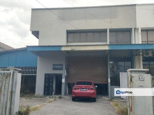 Shop for rent in Kluang, Johor