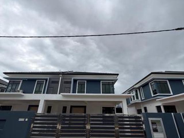 Residential House for rent in Kluang, Johor