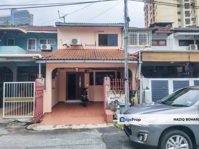 House for sale in Country Heights Damansara, Kuala Lumpur
