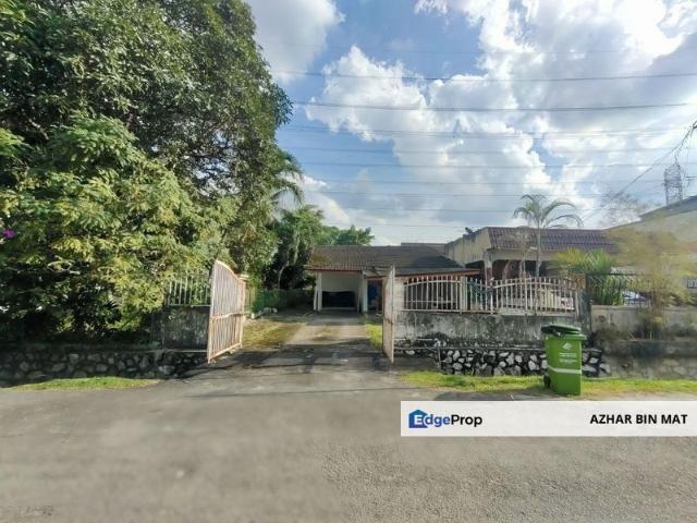 House for sale in Country Heights Damansara, Kuala Lumpur