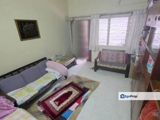 House for sale in Country Heights Damansara, Kuala Lumpur