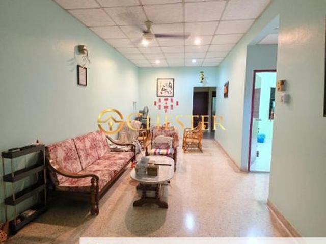 House for sale in Batu Pahat