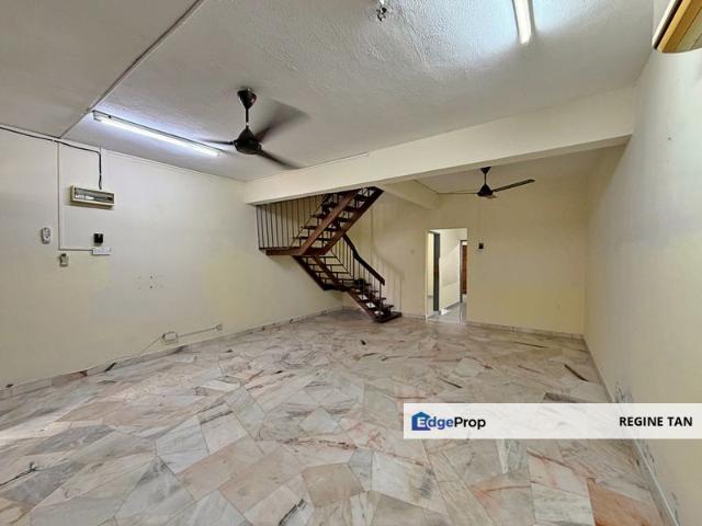 House for sale in Kajang, Langat