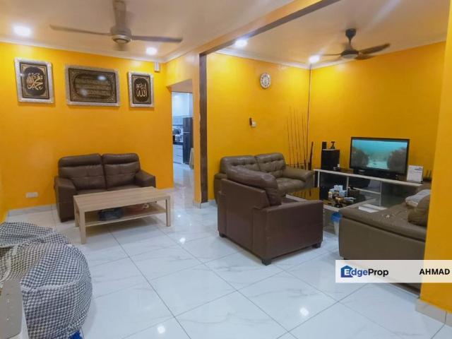 House for sale in Kajang, Langat