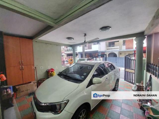 House for sale in Selayang, Selangor
