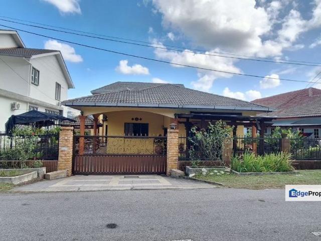 House for sale in Kajang, Langat