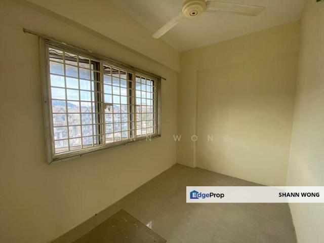 Flat for sale in Langat, Selangor