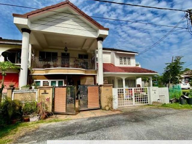 House for sale in Langat, Selangor