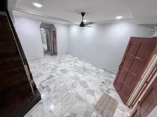 Terraced House for sale in Langat, Selangor