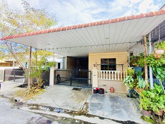 Terraced House for sale in Wellesley, Penang