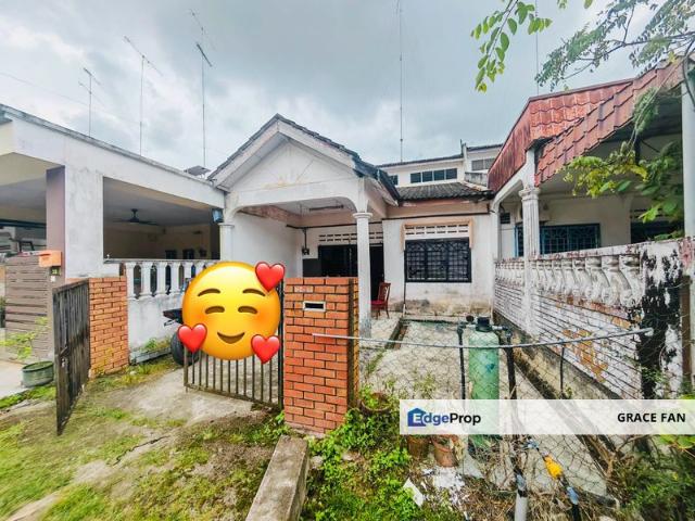House for sale in Batu Pahat, Johor