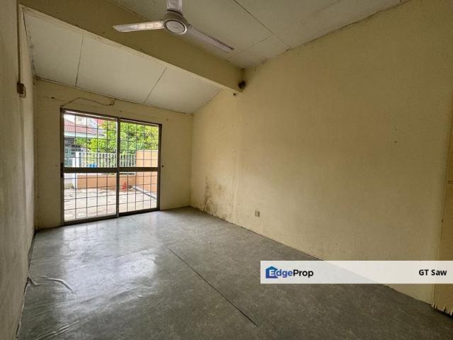 House for sale in Kajang, Langat