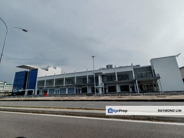 Shop for rent in Malaka