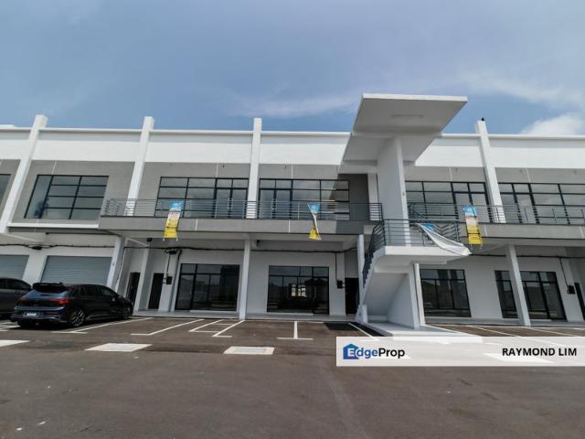 Shop for rent in Malaka