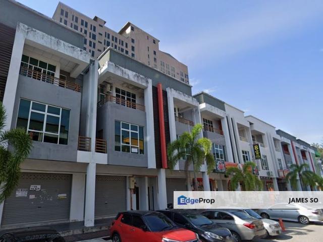 Shop for rent in Malaka