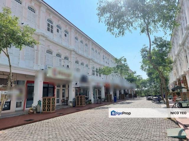 Shop for sale in Malaka