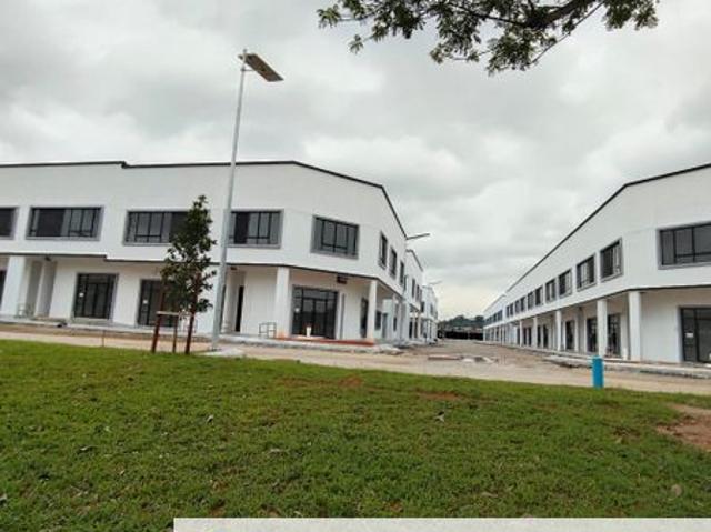 Shop for rent in Bukit Ledang, Johor