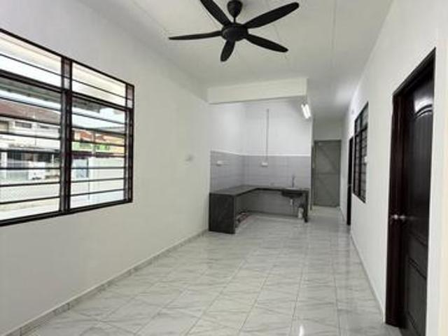 Terraced House for rent in Wellesley, Penang