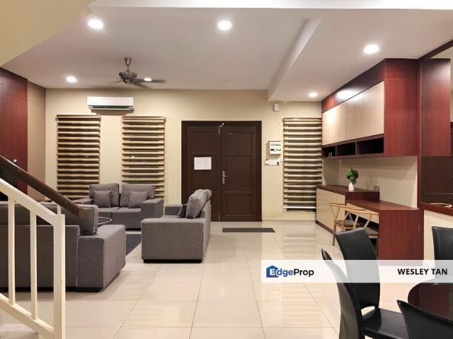 House for sale in Malaka