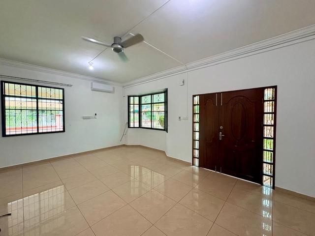 Residential House for rent in Kota Kinabalu, Bahagian Pantai Barat