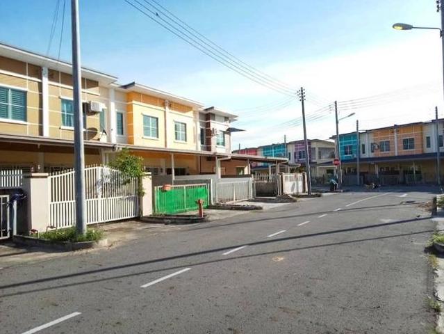 Terraced House for sale in Tuaran Village, Sabah