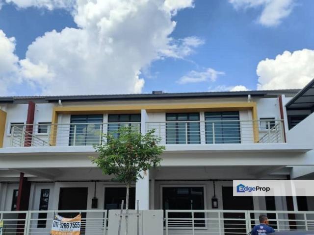 House for sale in Malaka