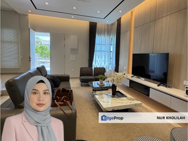 House for sale in Malaka