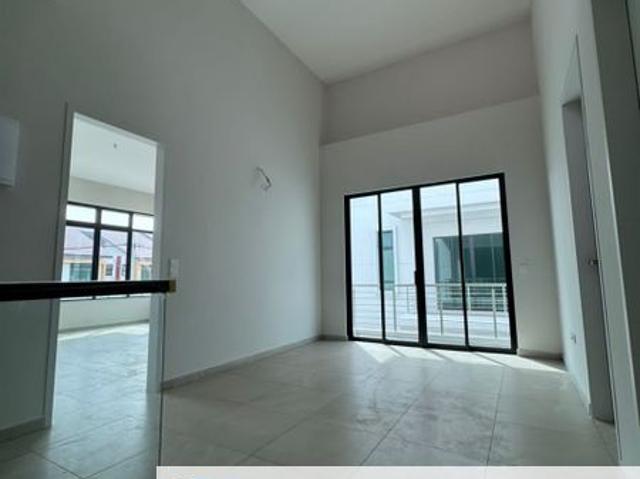 House for rent in Malaka