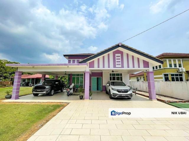 House for sale in Malaka