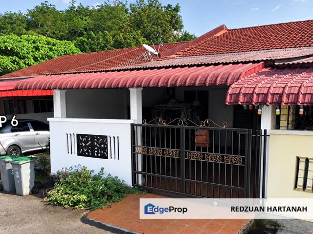 House for rent in Malaka