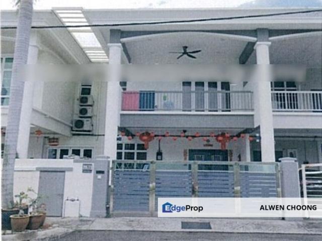 House for sale in Malaka