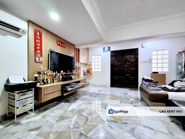House for sale in Country Heights Damansara, Kuala Lumpur