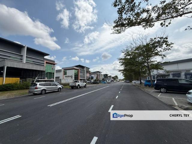 Warehouse for sale in Kulai, Johor