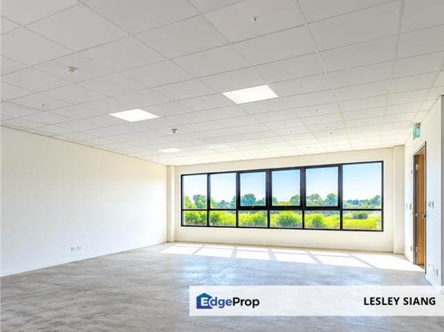 Warehouse for sale in Kulai
