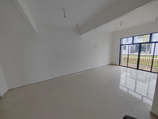 Terraced House for sale in Lunas, Kulim