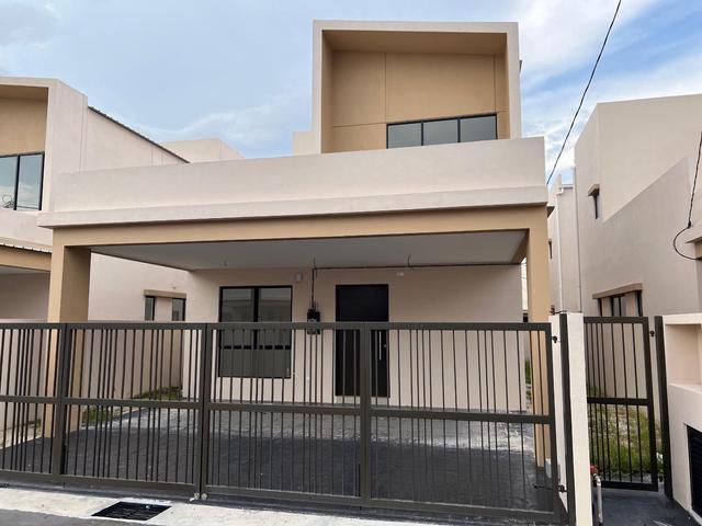 Bungalow for sale in Lunas, Kulim