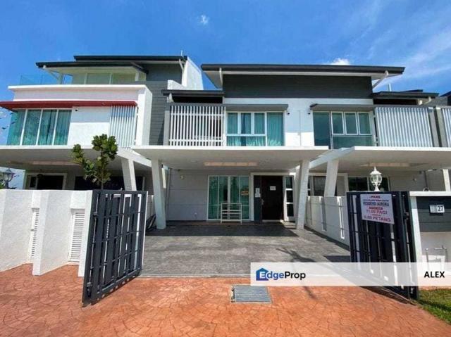 House for sale in Tanjong Sepat, Selangor