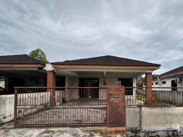Residential House for sale in Padang Serai, Kedah