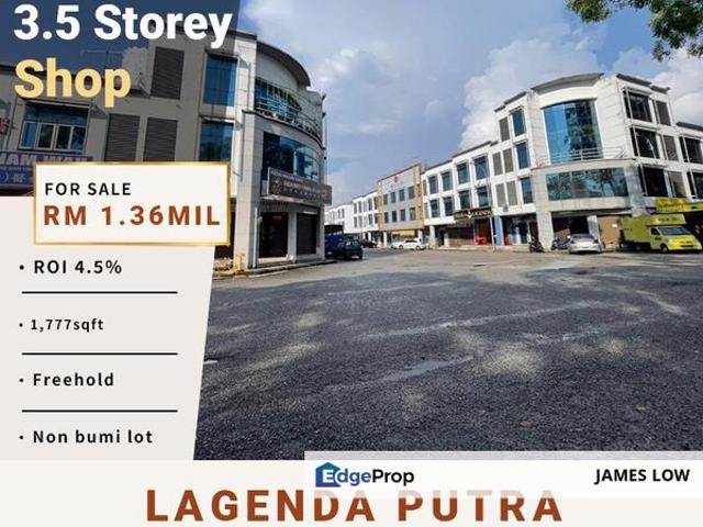 Shop for sale in Kulai
