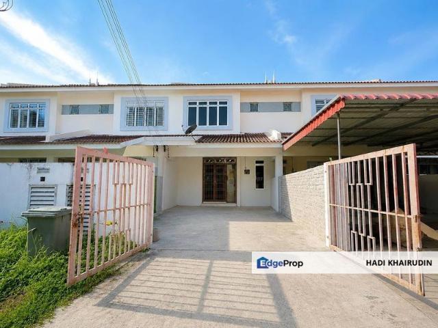 House for sale in Pulai, Bukit Ledang